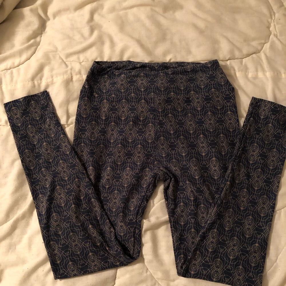 LULAROO LEGGINGS, NWOT,